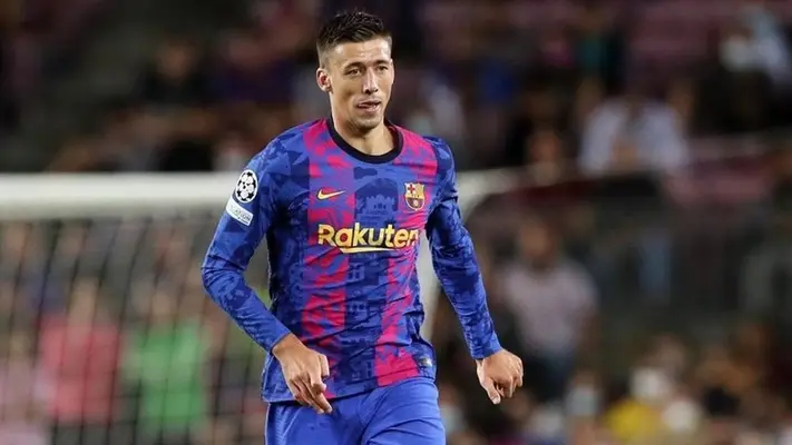Lenglet: Fuertemente criticado por polémica foto tras eliminación del Barça
