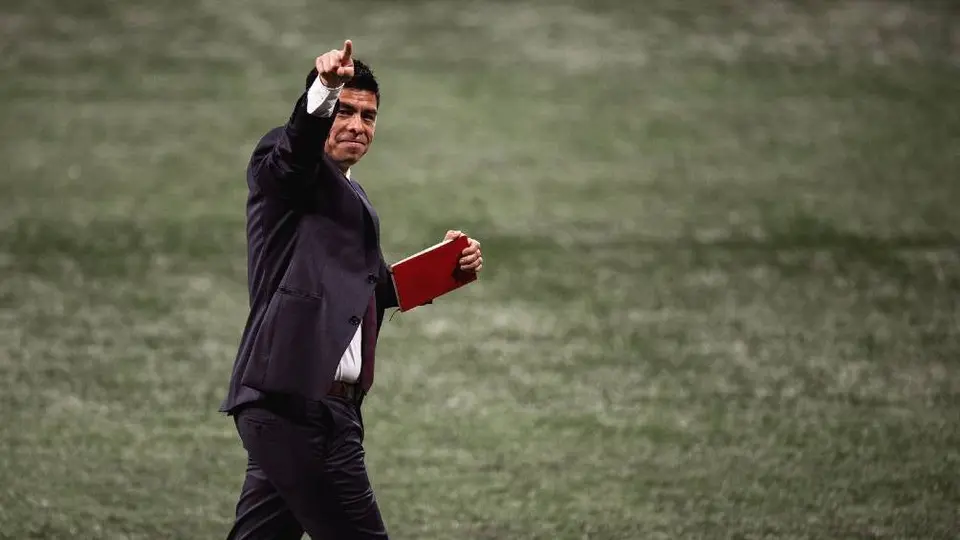 Gonzalo Pineda, sorprendido por los aficionados del Atlanta United