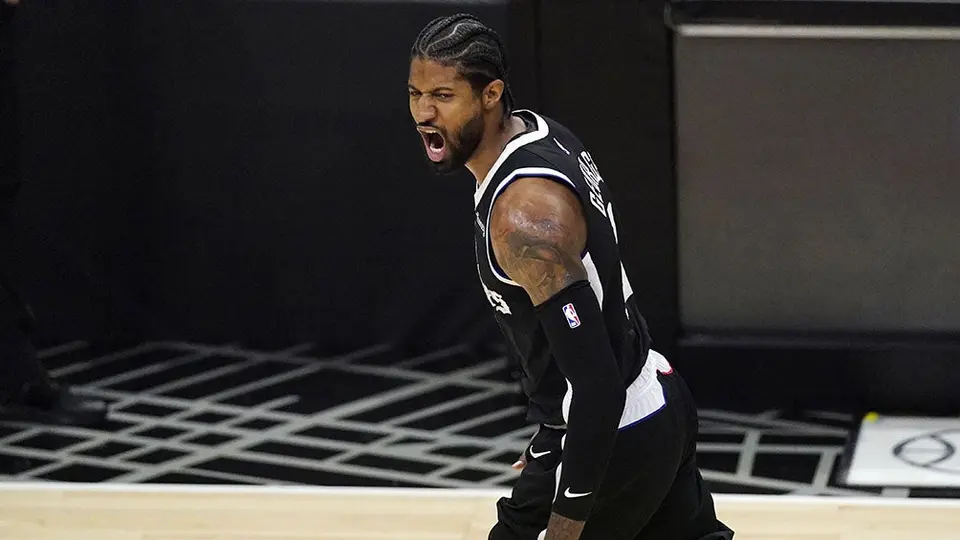 NBA Playoffs: Clippers despertó y acortó distancia en la serie contra Jazz