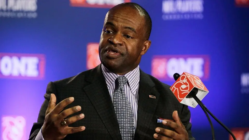 NFL: DeMaurice Smith continuará como director de la Asociación de Jugadores