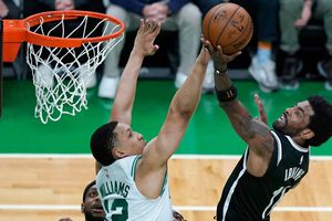 NBA Playoffs: Irving y Durant comandaron victoria de Nets sobre Celtics