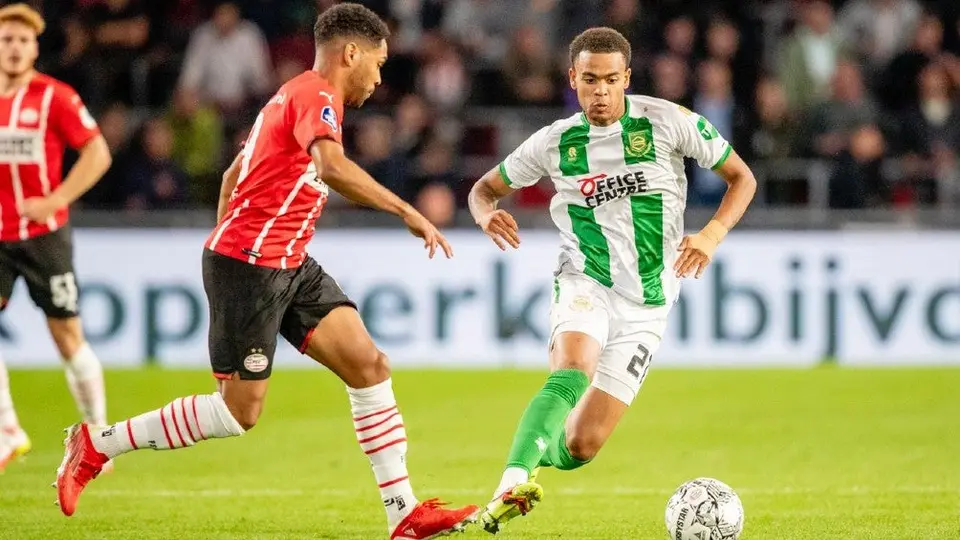 Eredivisie: PSV goleó al FC Groningen y se posicionó como líder en la tabla