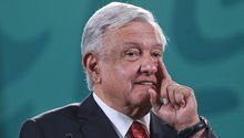 AMLO: 'Ya empecé a ver camisetas con la frase de falso mesías'