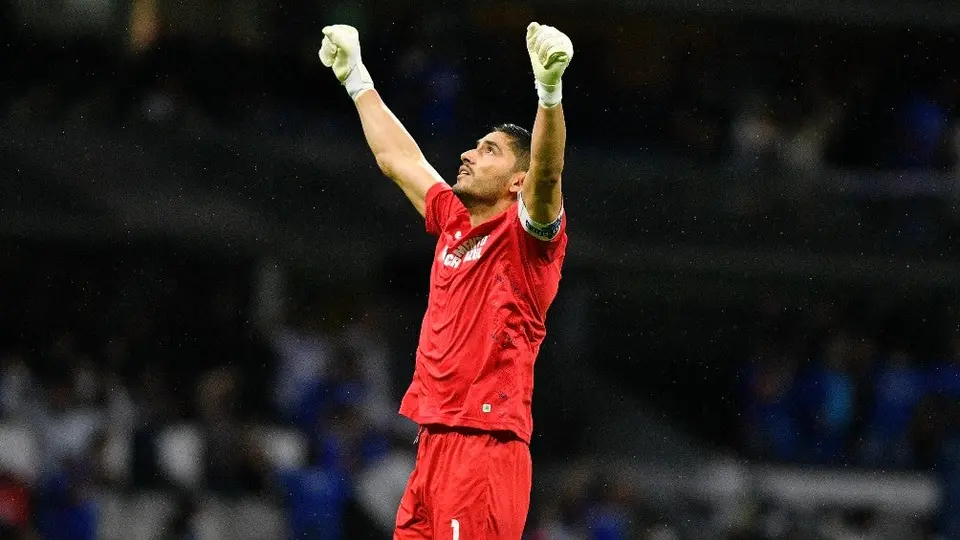 Cruz Azul: Jesús Corona renovó con La Máquina por dos años más