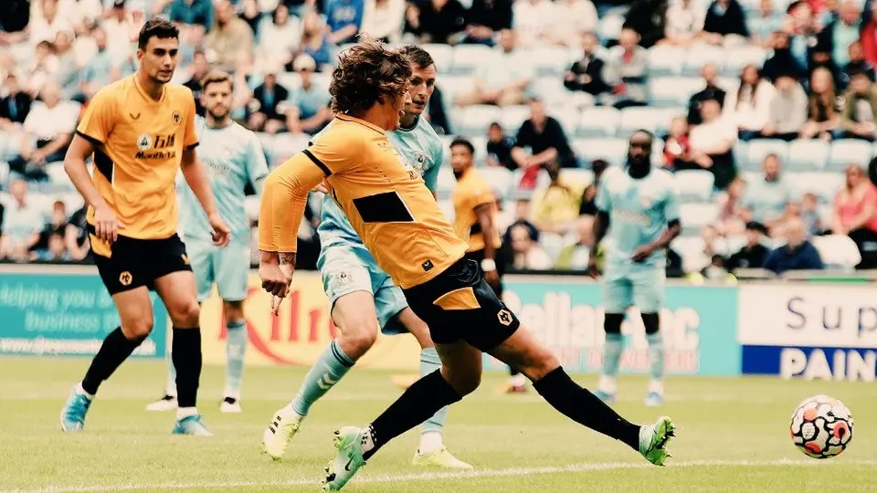 Raúl Jiménez: No vio acción en la victoria del Wolves contra el Coventry City