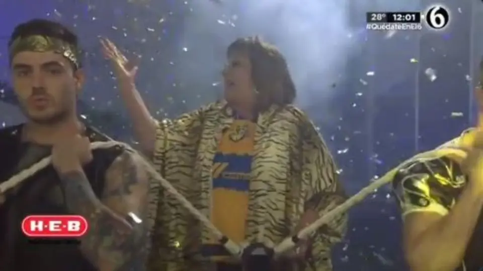 Video: Como 'emperatriz romana', María Julia festejó la victoria de Tigres en el Clásico Regio