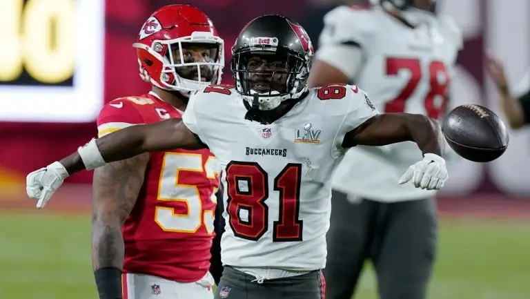 Antonio Brown en juego ante Kansas City en el Super Bowl | NFL