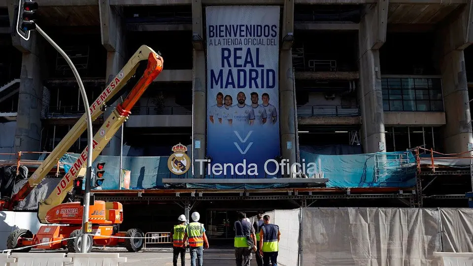 Real Madrid: Ladrones roban tienda oficial del Santiago Bernabéu