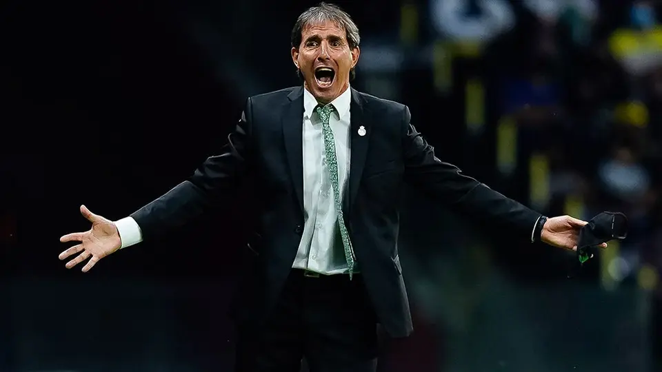 Pachuca: Guillermo Almada describe como "raro" su arribo a los Tuzos