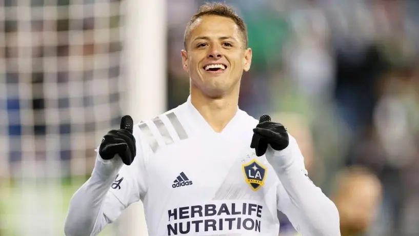 Chicharito Hernández: Hizo mofa de su falla frente al marco con escena de Spider Man