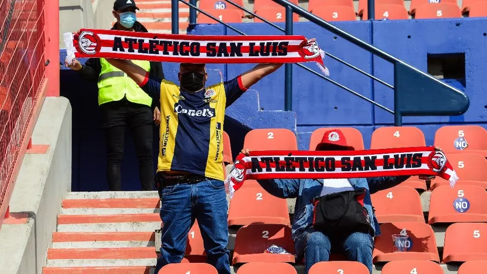 Aficionados del San Luis apedrearon autobuses de fanáticos de Tigres