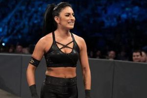 Sonya Deville: De luchadora a una autoridad dentro de la WWE