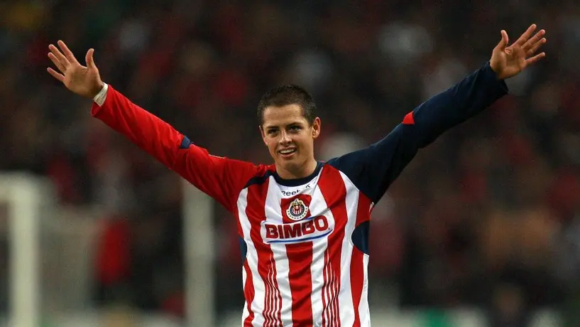 Chicharito festejó los 115 años de Chivas con foto retro en redes sociales