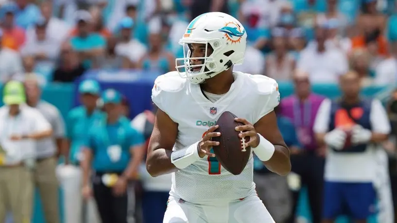 Dolphins: Tagovailoa no tiene lesión grave y podría jugar ante Raiders