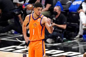 NBA: Suns, favoritos en las casas de apuestas sobre Bucks