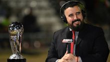 Álvaro Morales se despide en Instagram y compañeros de ESPN le dan el adiós