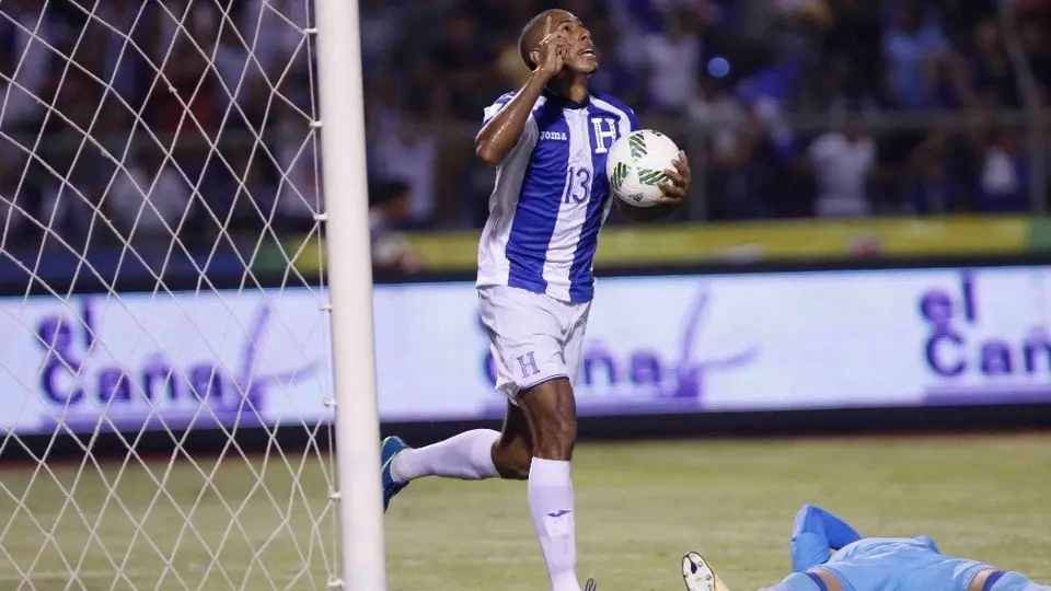 Eddie Hernández: 'Tenemos la posibilidad de sacar más que un empate de México'