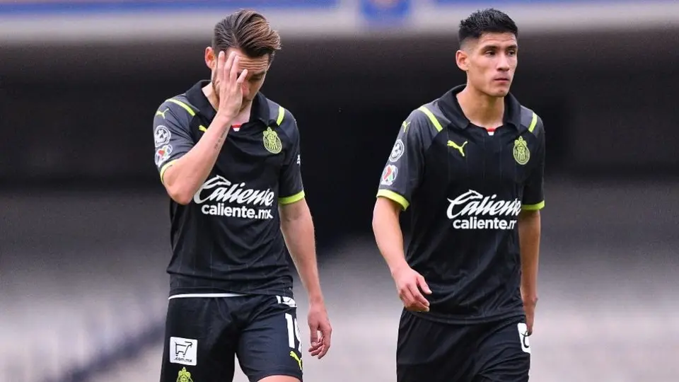 Jesús Angulo: 'En Chivas nos rompemos la madre para sacar el resultado'