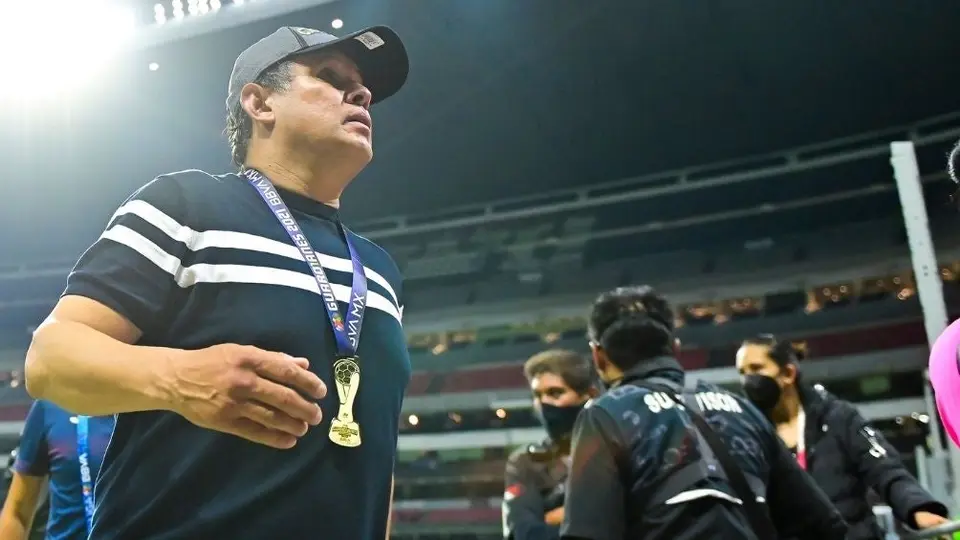 Juan Reynoso: 'Media punta y un central por izquierda, prioridades en Cruz Azul'