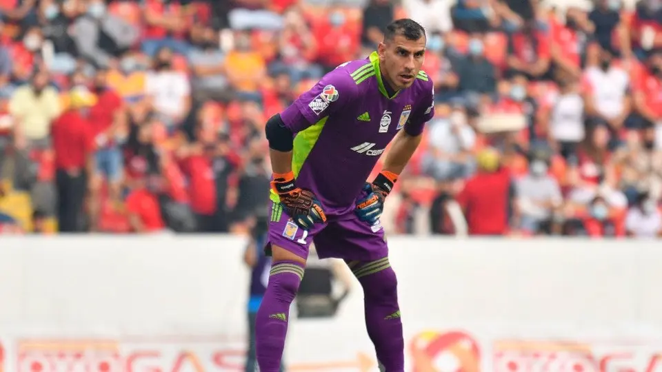 Tigres: Guzmán y Fulgencio fueron llevados al hospital tras un choque de cabezas