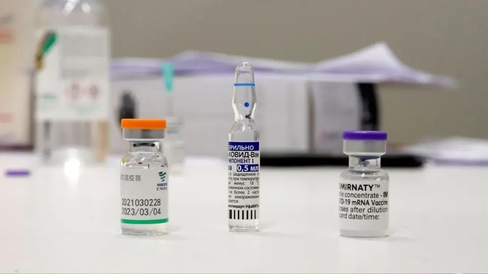 Coronavirus: México analiza el uso de la vacuna rusa Sputnik Light