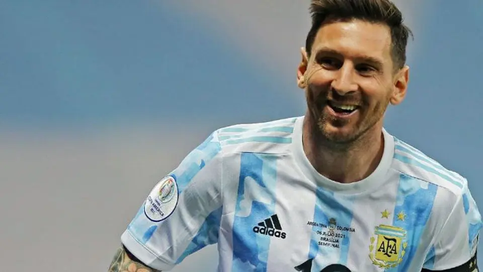 Messi tras ganar Copa América: 'Es para los argentinos que la pasaron mal con el virus de mier...'