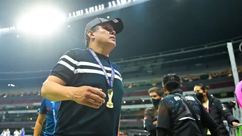 Reynoso: 'Tengo un título como entrenador y jugador, y eso no es poca cosa'