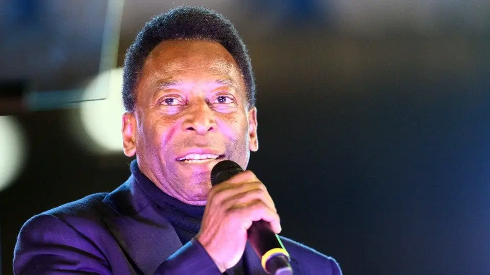 Pelé dejó la terapia intensiva tras la extracción de un tumor en el colon