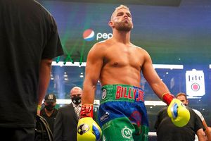 Billy Joe Saunders, operado con éxito y promete volver tras derrota vs Canelo