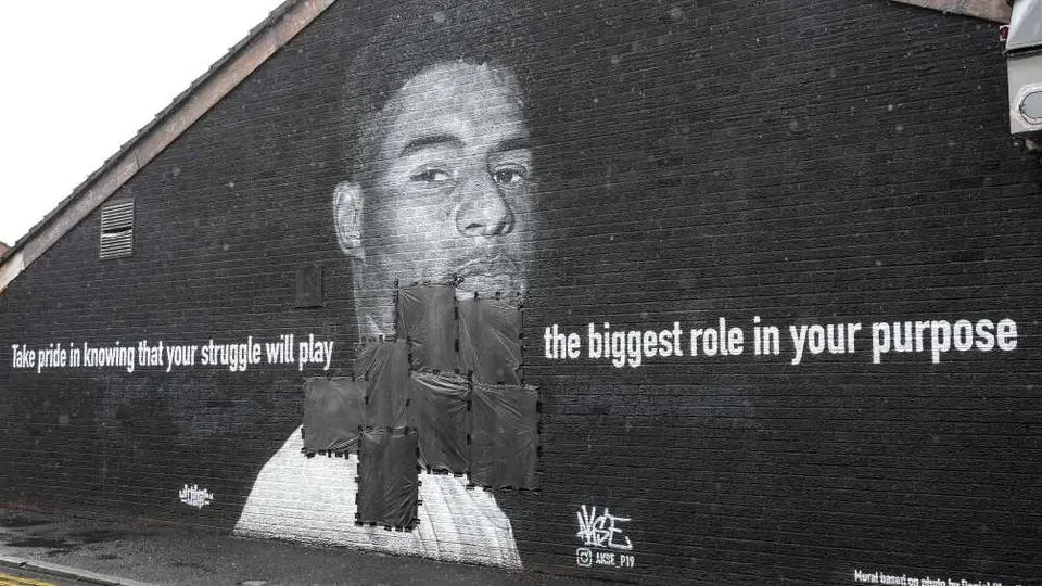 Rashford: Mural del jugador fue vandalizado con frases racistas tras fallar penal en la Euro