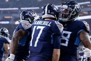 NFL: Titans controla a ofensiva de Rams y sale con victoria de Los Angeles