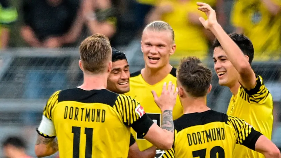 Erling Haaland, protagonista en escandalosa goleada del Dortmund al Eintracht
