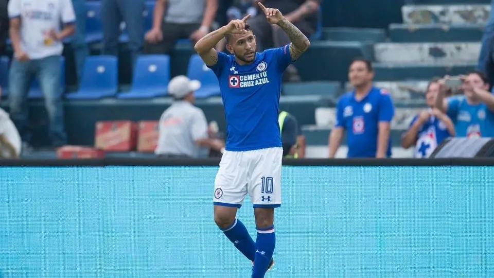 Walter Montoya: 'Me pone contento el regreso de la afición al Azteca, se extraña mucho'