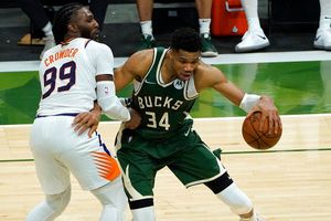 NBA: Antetokounmpo se luce de nuevo y Bucks se acerca a Suns