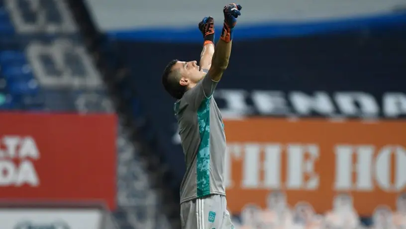 Tigres: Piojo Herrera cumple sueño de un niño y lo deja 'entrenar' con Nahuel Guzmán y el equipo