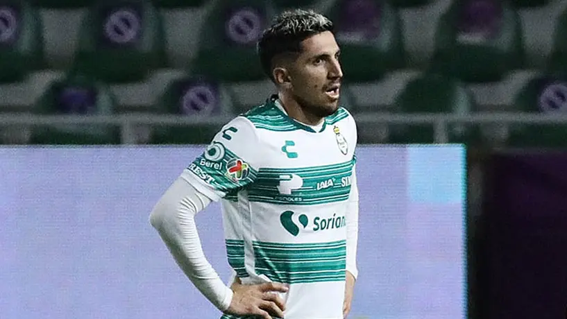 Diego Valdés fue captado en un antro sin respetar protocolos sanitarios de Covid-19