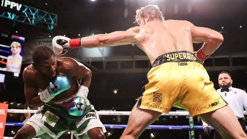 Floyd Mayweather se enfrentó a Logan Paul