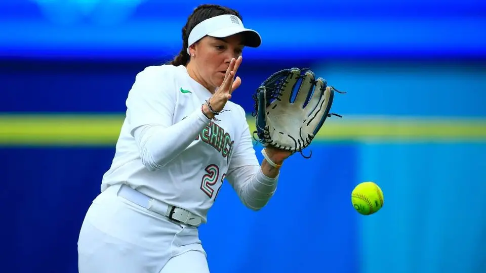 Jefe de misión del COM: 'Pueden haber sanciones legales para el equipo mexicano de Sóftbol'