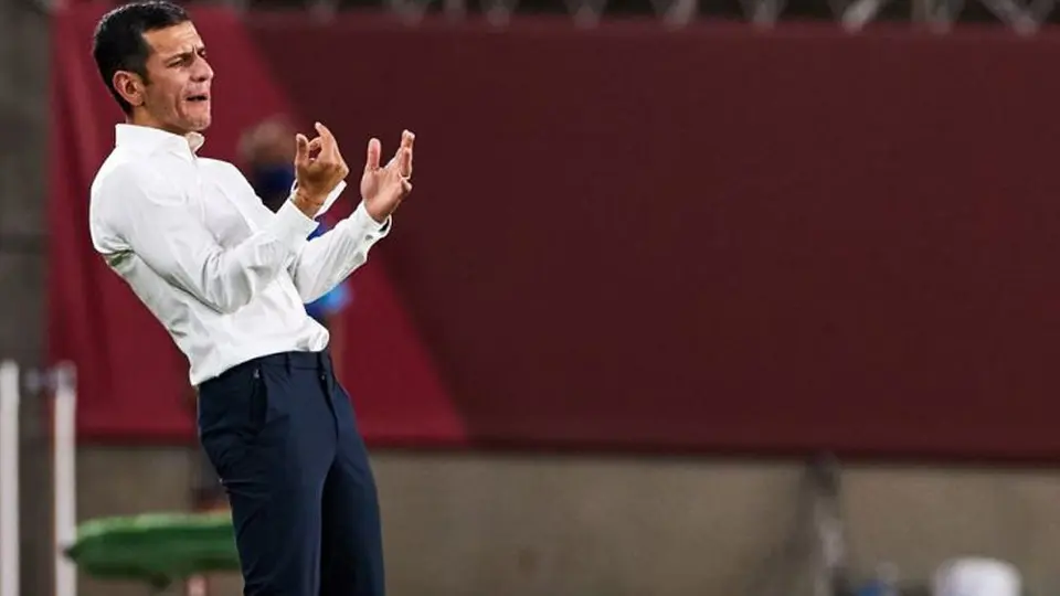 Jimmy Lozano, 'ignorado' por Guardiola durante su preparación en Inglaterra