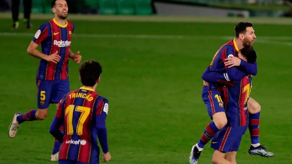Barcelona: Jugará un amistoso contra Sttutgart en la pretemporada