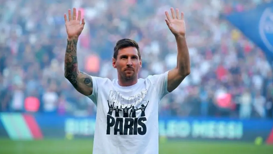 Messi: Barbero realizó el rostro de Leo en un corte de cabello