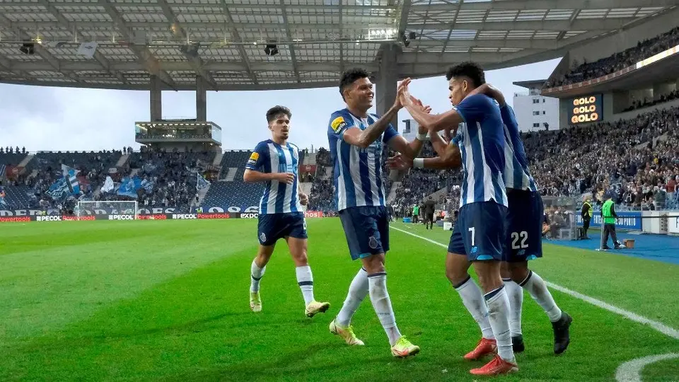 Tecatito Corona: Porto remontó al Paços de Ferreira y 'descansa' como sublíder de la liga