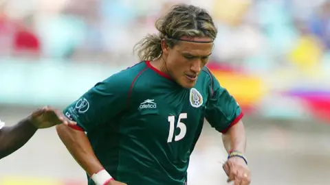 Chivas: Matador Hernández no llegó al Rebaño porque le pidieron que se cortara el cabello