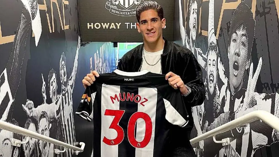 Santiago Muñoz: Problemas físicos le han impedido debutar con el Newcastle