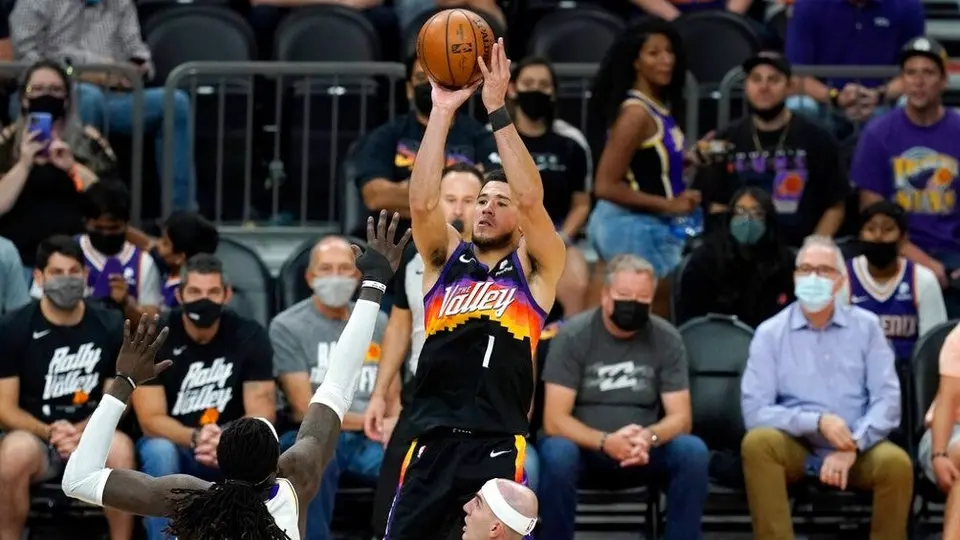 Playoffs NBA: Suns venció a Lakers en el primer partido de la serie