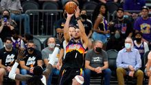Playoffs NBA: Suns venció a Lakers en el primer partido de la serie