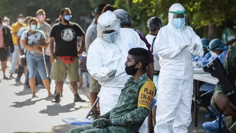 México registró 14 mil 814 nuevos casos de Covid-19; muertes sumaron 877