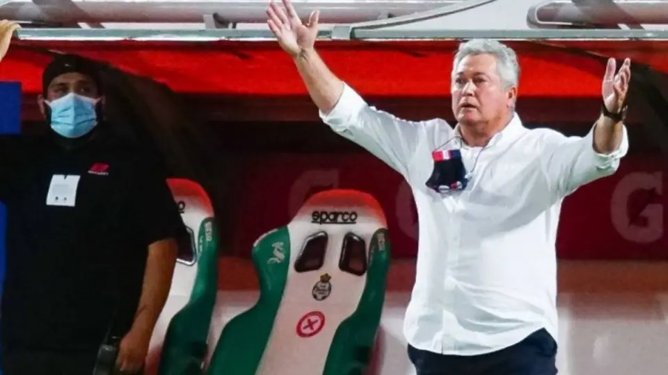 Chivas: Víctor Manuel Vucetich, con futuro incierto en el Rebaño