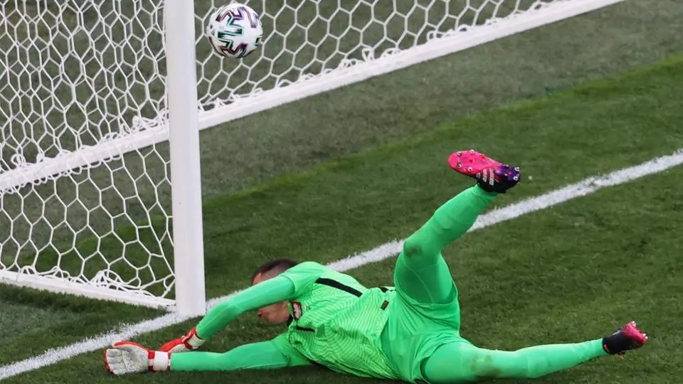 Euro 2020: Portero de Polonia anotó primer autogol de un guardameta en la historia del torneo