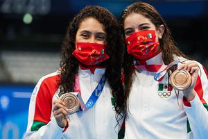 Tokio 2020: López Obrador felicitó a Orozco y Agúndez por medalla de Bronce en JO